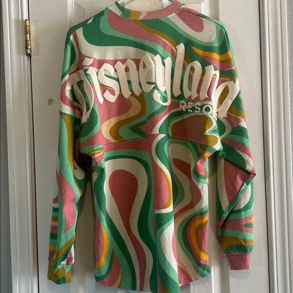 Disneyland Resort Swirl Spirit Jersey For Adults - Picture 5 of 5